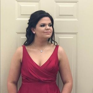 Meet your Posher, Caroline